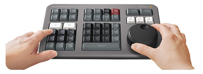 Blackmagicdesign DaVinci Resolve Speed Editor with DaVinci Resolve Studio 17